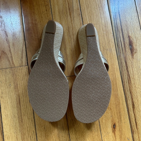 Lilly Pulitzer McKim wedge sandals brand new - Picture 3 of 4